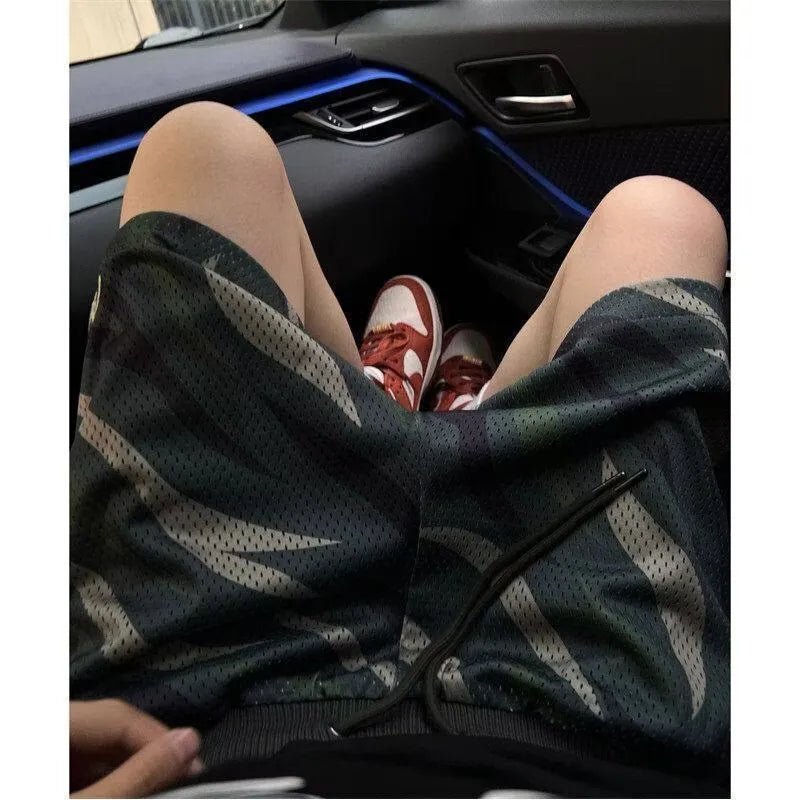 Men's straight-leg camouflage shorts in cotton-blend polyester fabric