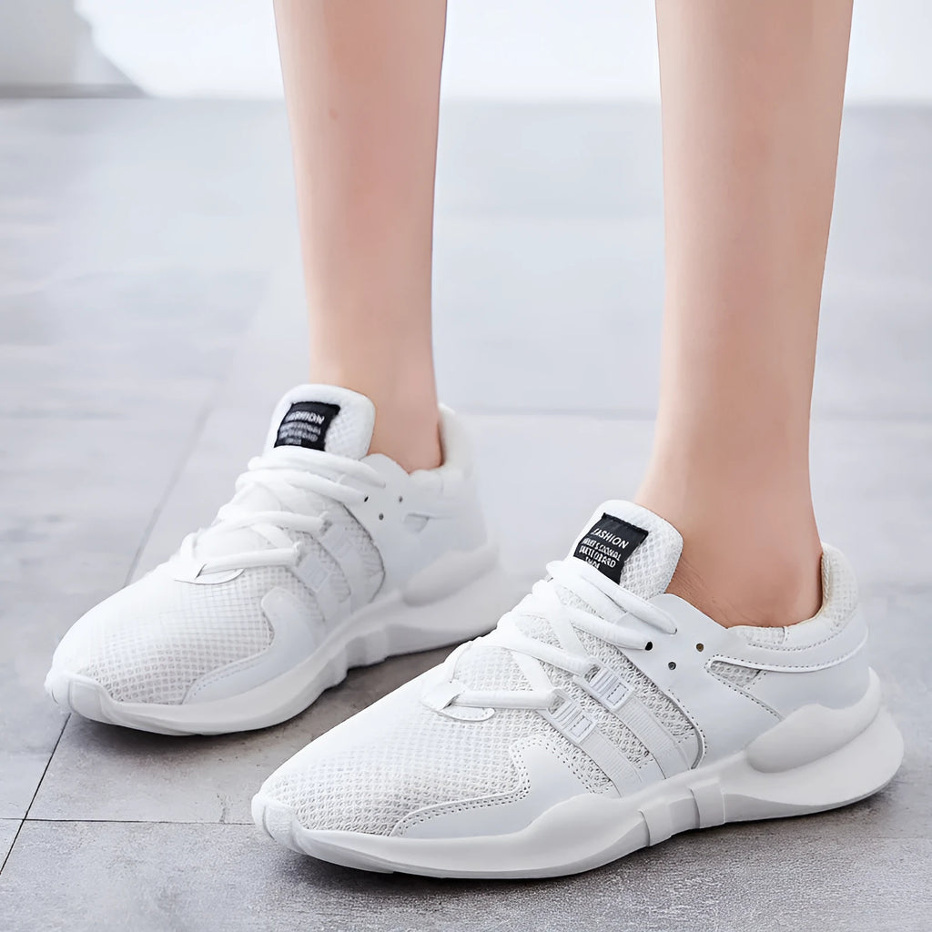 Men's hollow breathable sneaker with mesh upper in black and white colour options