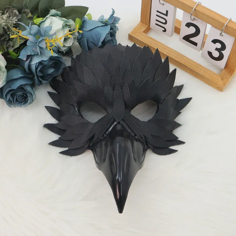 Black plastic bird mouth masquerade mask with horror style for Halloween