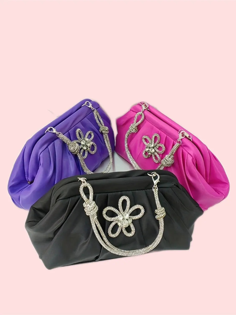 Women's soft polyester crossbody bag with large capacity, diamond patterns and chain details