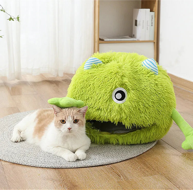Round plush cat bed for indoor cats and small dogs in three sizes