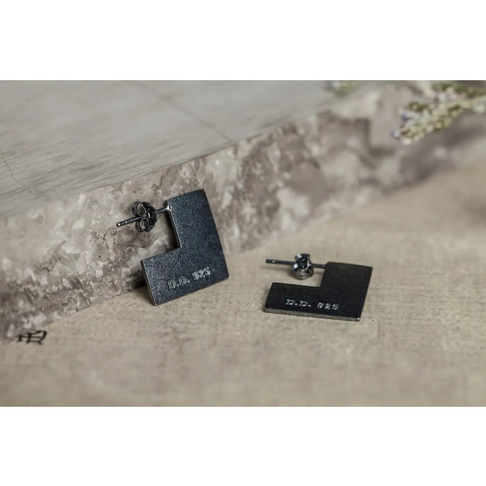 Oxidised black geometric square sterling silver earrings minimalist cold wind style