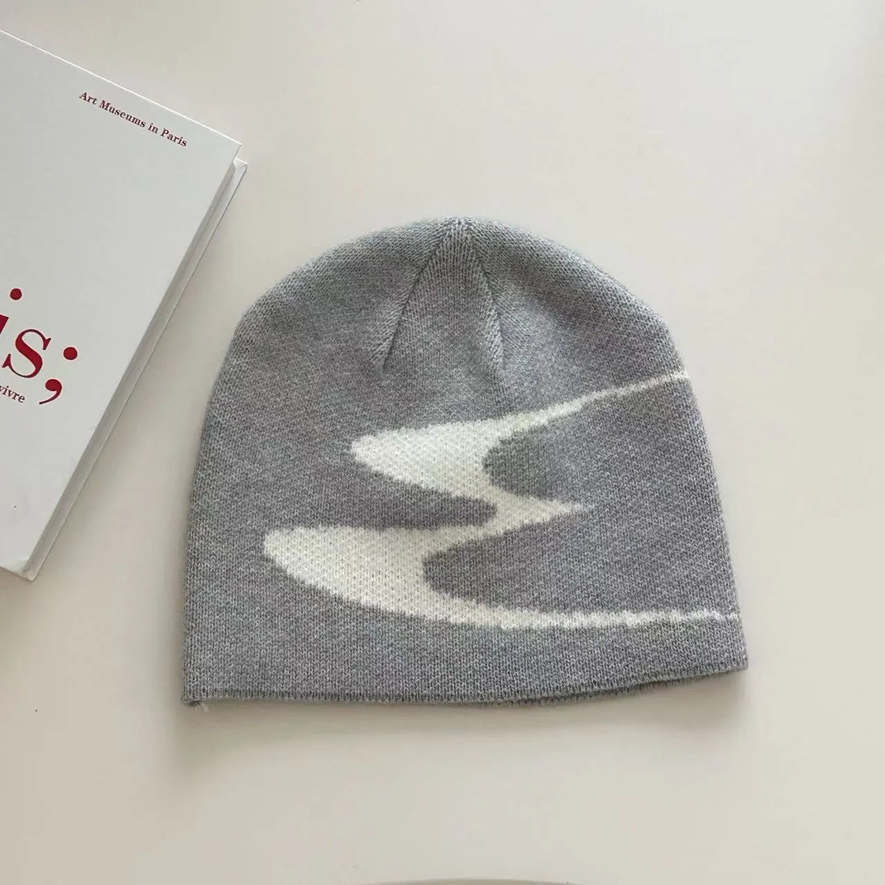 Acrylic knit beanie hat for men and women in black, grey, or white, M size 56-58cm.