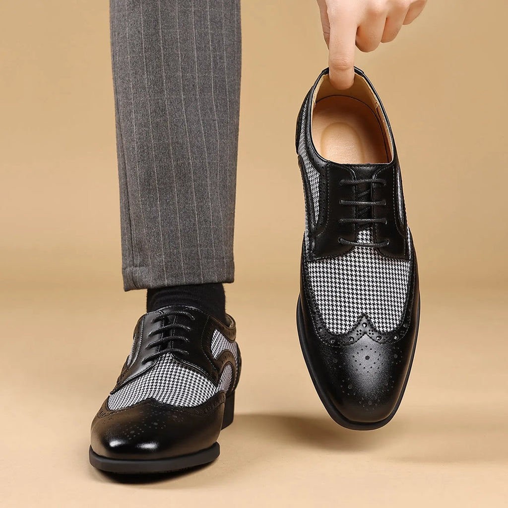 Men's black houndstooth plaid casual canvas shoes with lace-up front and rubber sole.