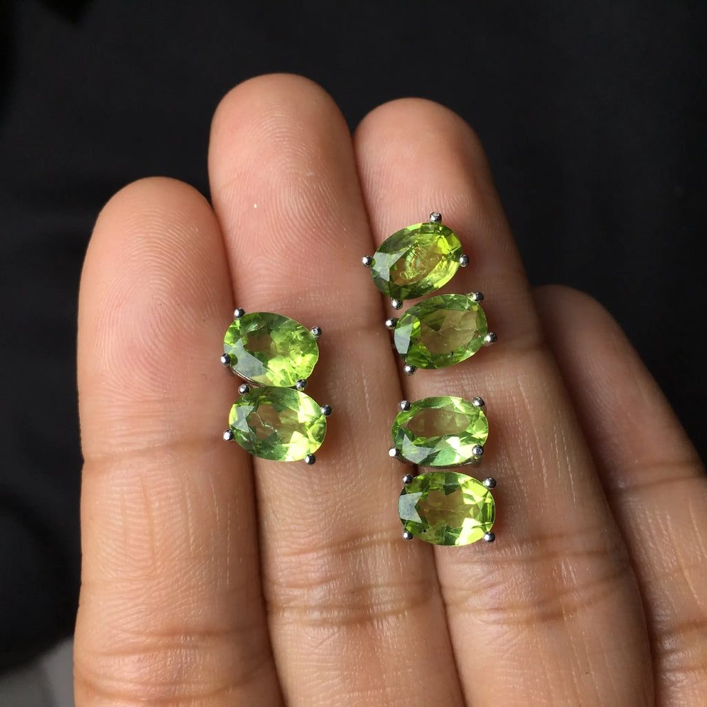 Natural olivine faceted stud earrings in S925 silver with 6×8mm oval stones