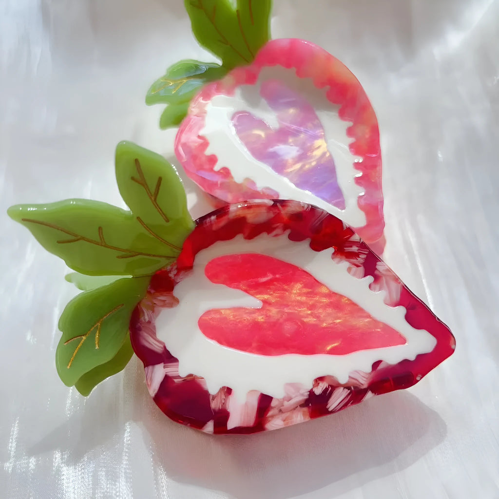 Strawberry hairpin in red or pink colour with pastoral style design