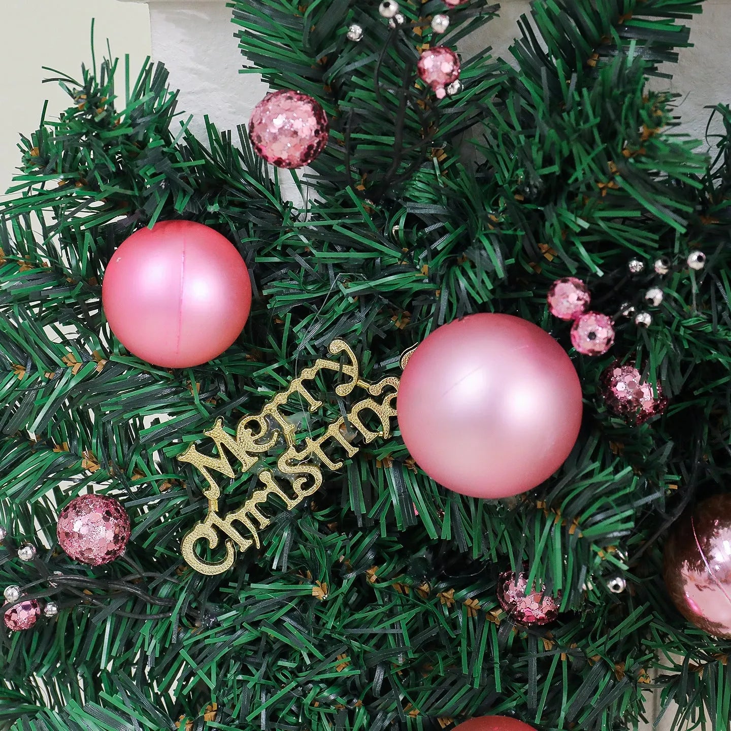 2.7 metre pink Christmas rattan wall decoration with 240 decorative elements and lighting options