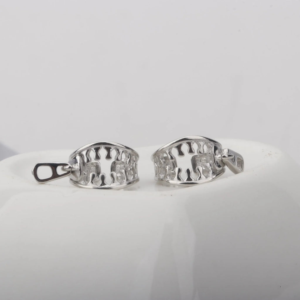 Copper geometric clip-on earrings with line design in ES862 colour.