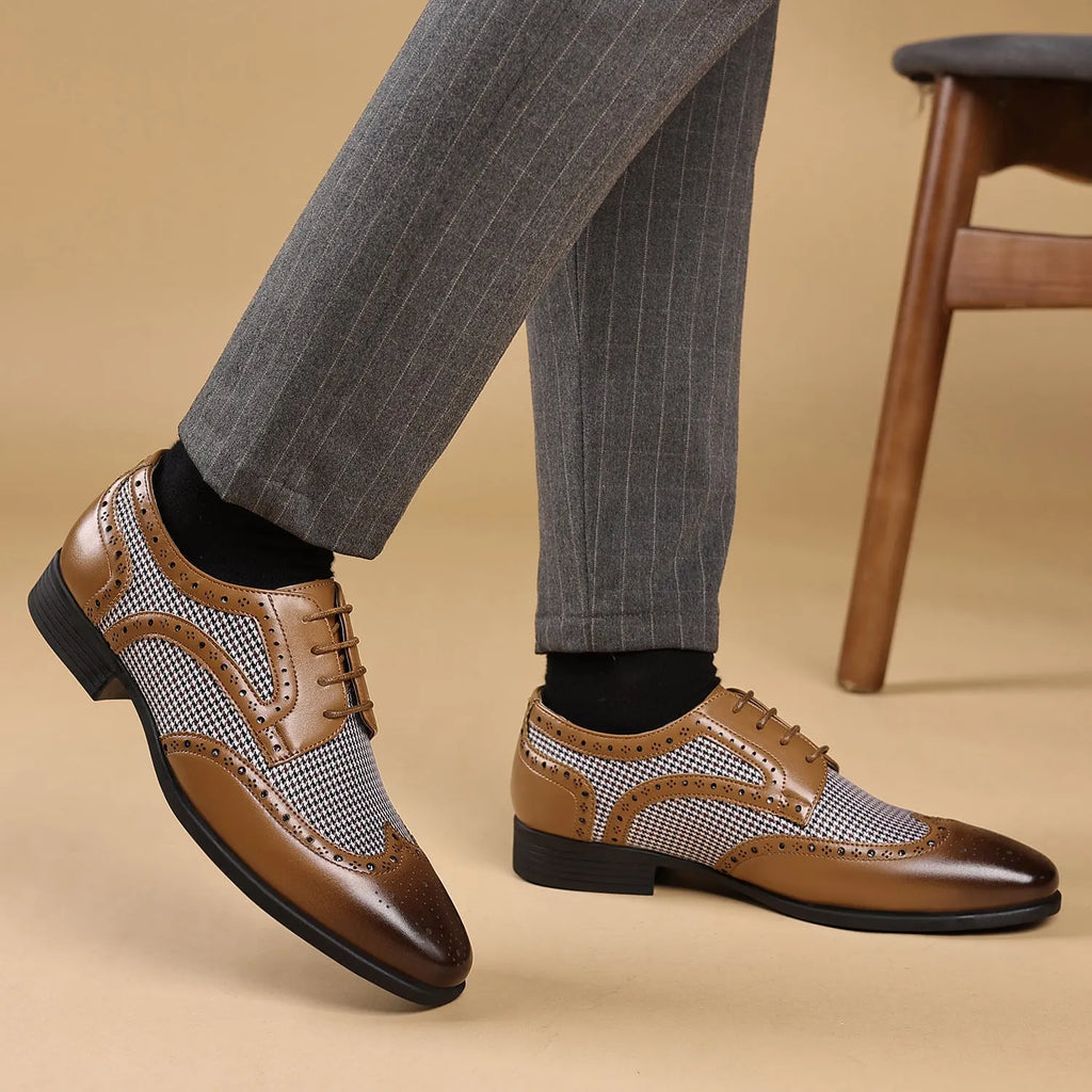 Men's black houndstooth plaid casual canvas shoes with lace-up front and rubber sole.
