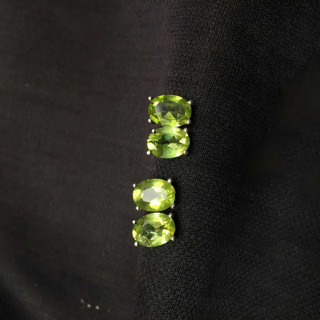 Natural olivine faceted stud earrings in S925 silver with 6×8mm oval stones