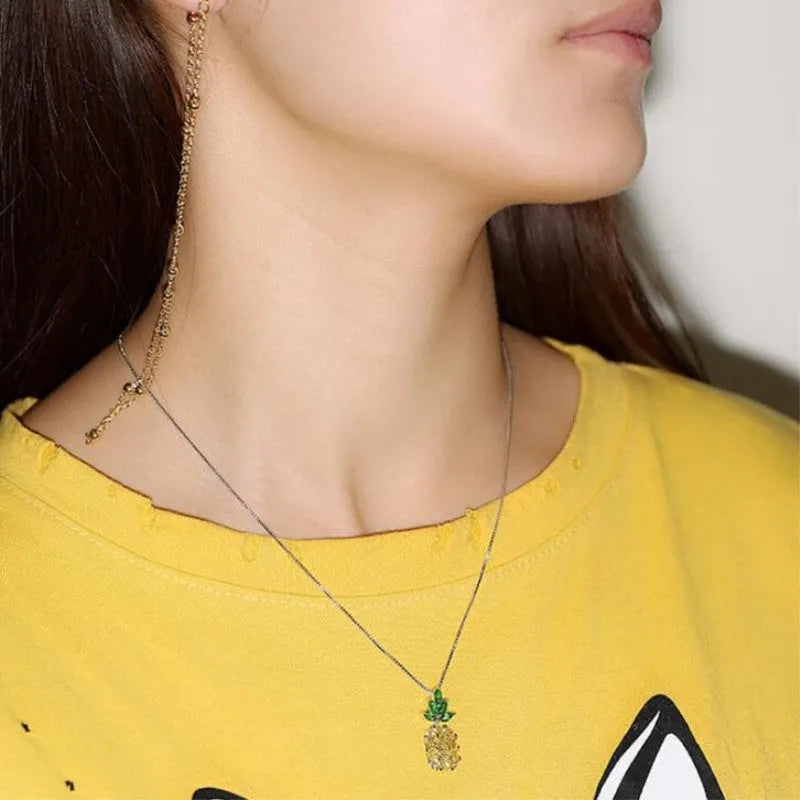 Korean women's necklace with geometric pineapple diamond pendant in silver finish