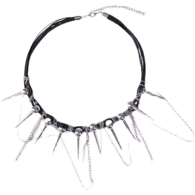Round rivet bead winding tassel leather necklace in picture colour with electroplated finish.