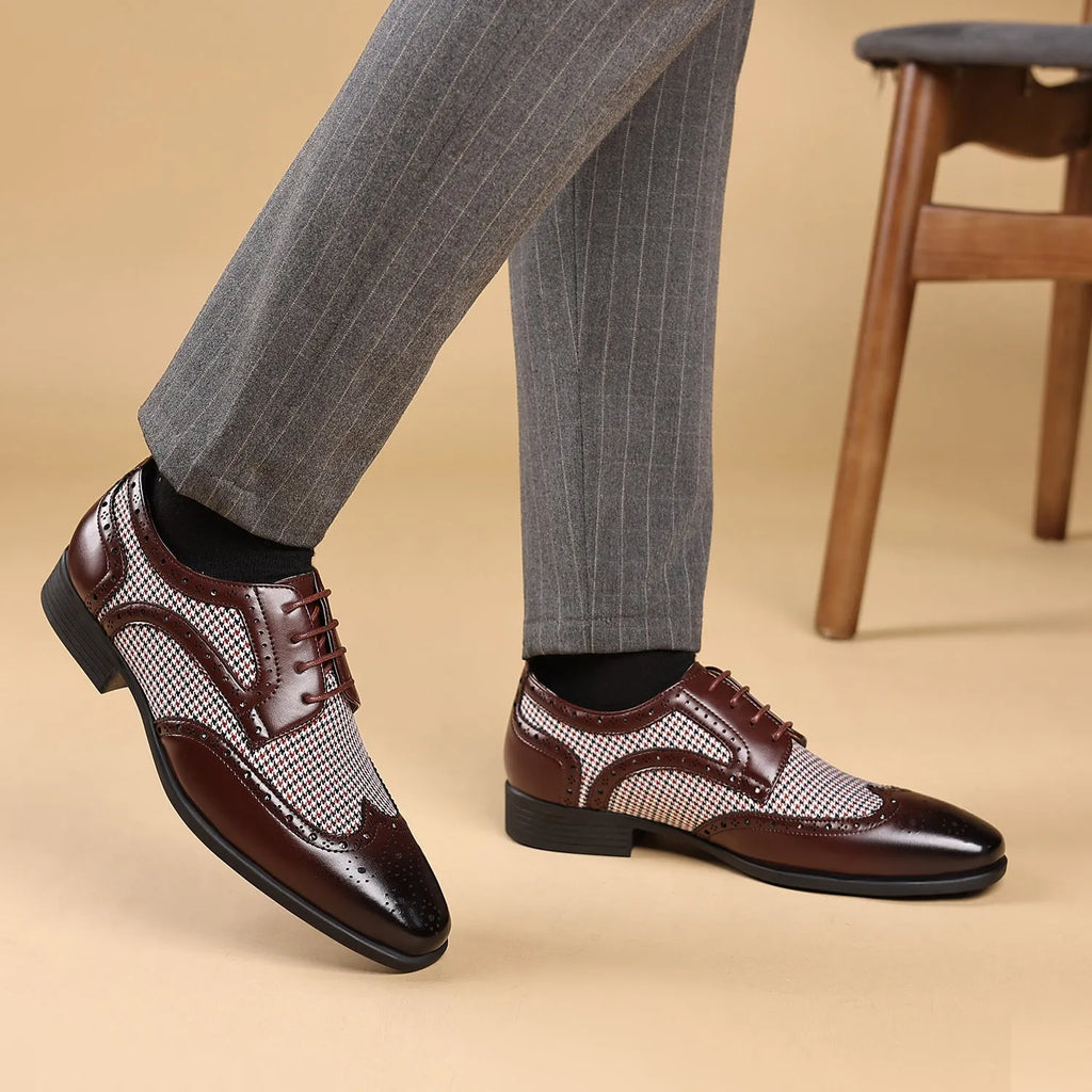 Men's black houndstooth plaid casual canvas shoes with lace-up front and rubber sole.