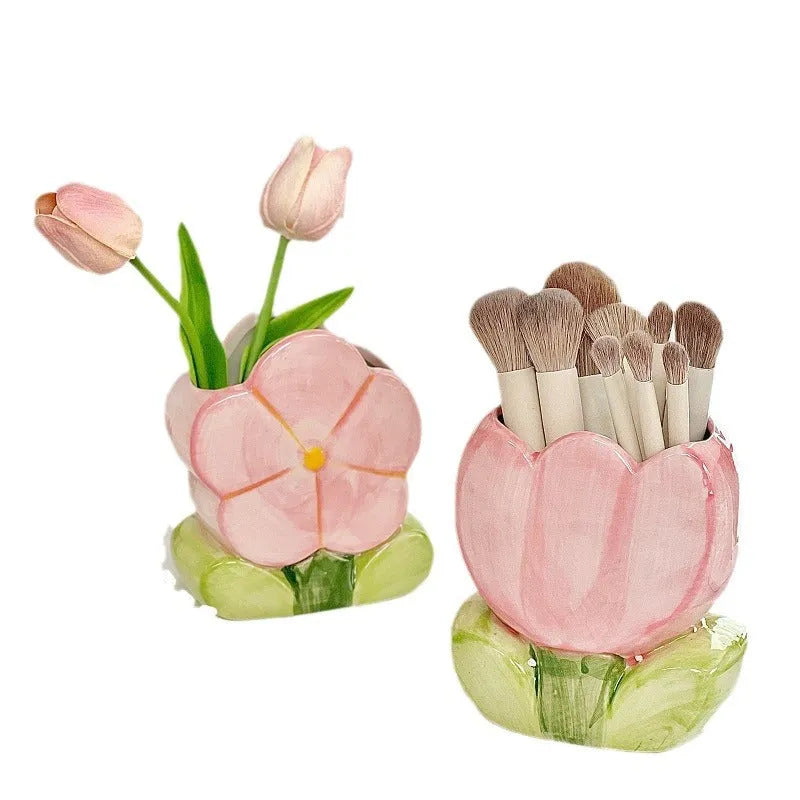 Ceramic tulip flower pen holder storage box measuring 11.8x5.8x10cm in blue floral design