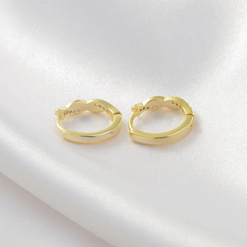 Geometric round hemp rope earclip earrings for women with diamond-coated gold finish
