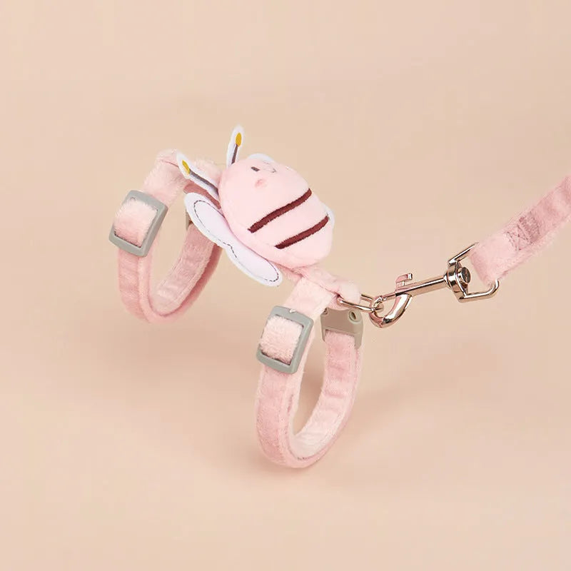 Bee-shaped backpack cat harness set with adjustable straps and lead in blue colour