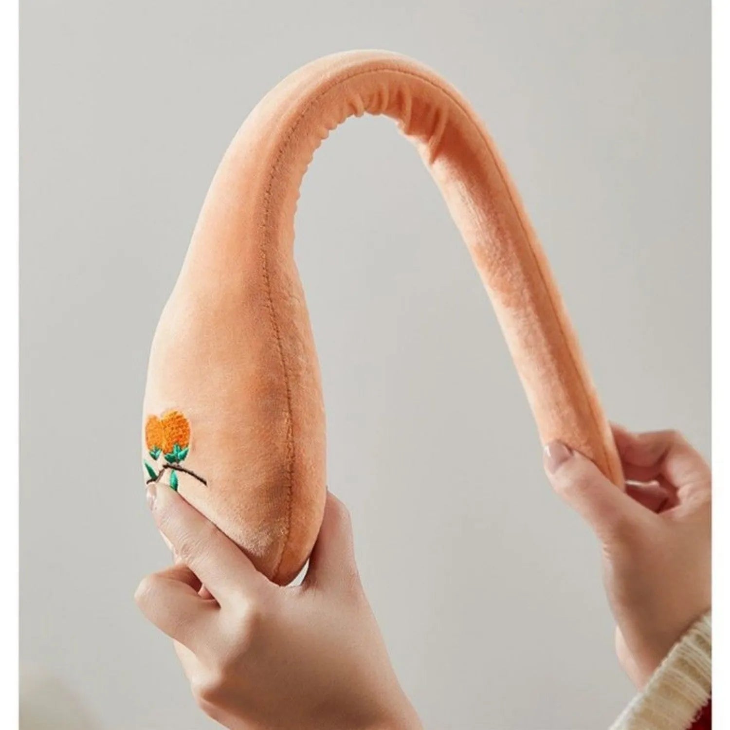 48 cm long wooden percussion massage stick with meridian flap design for back pounding.