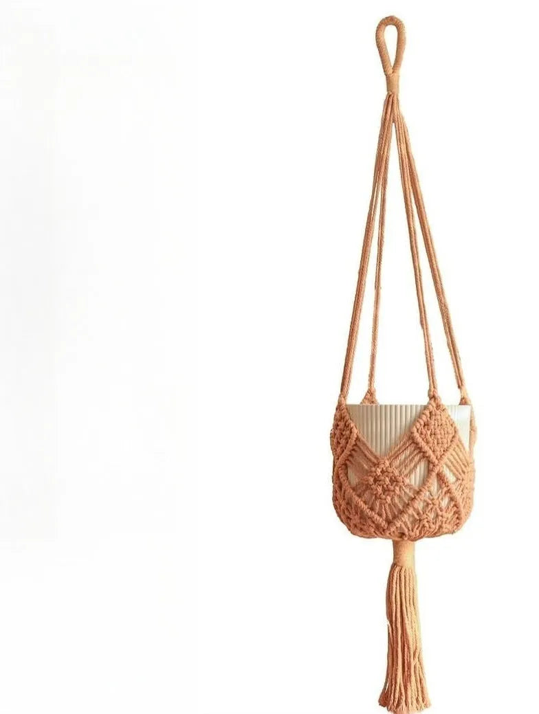 Hand-woven polyester cotton flower pot in brown with a net pocket extension cord