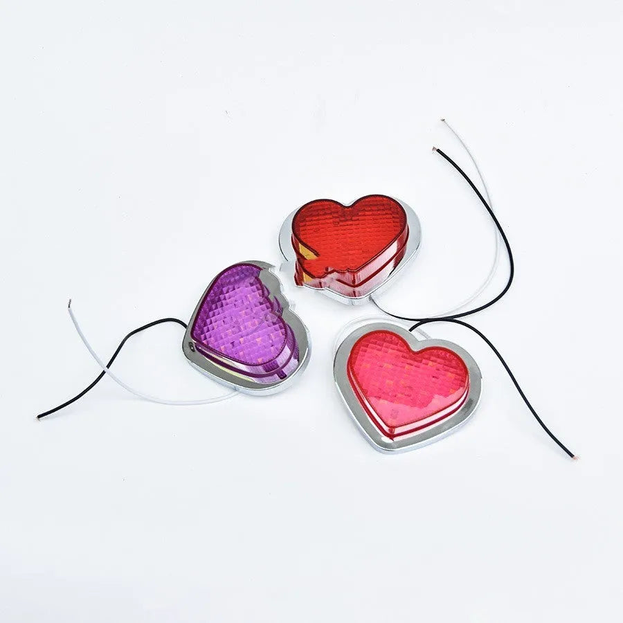 Heart-shaped 12V LED automotive fender sidelight in multiple colour options for vehicle customisation