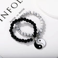 Geometric eight-diagram shaped unisex alloy bracelet with an electroplated finish.