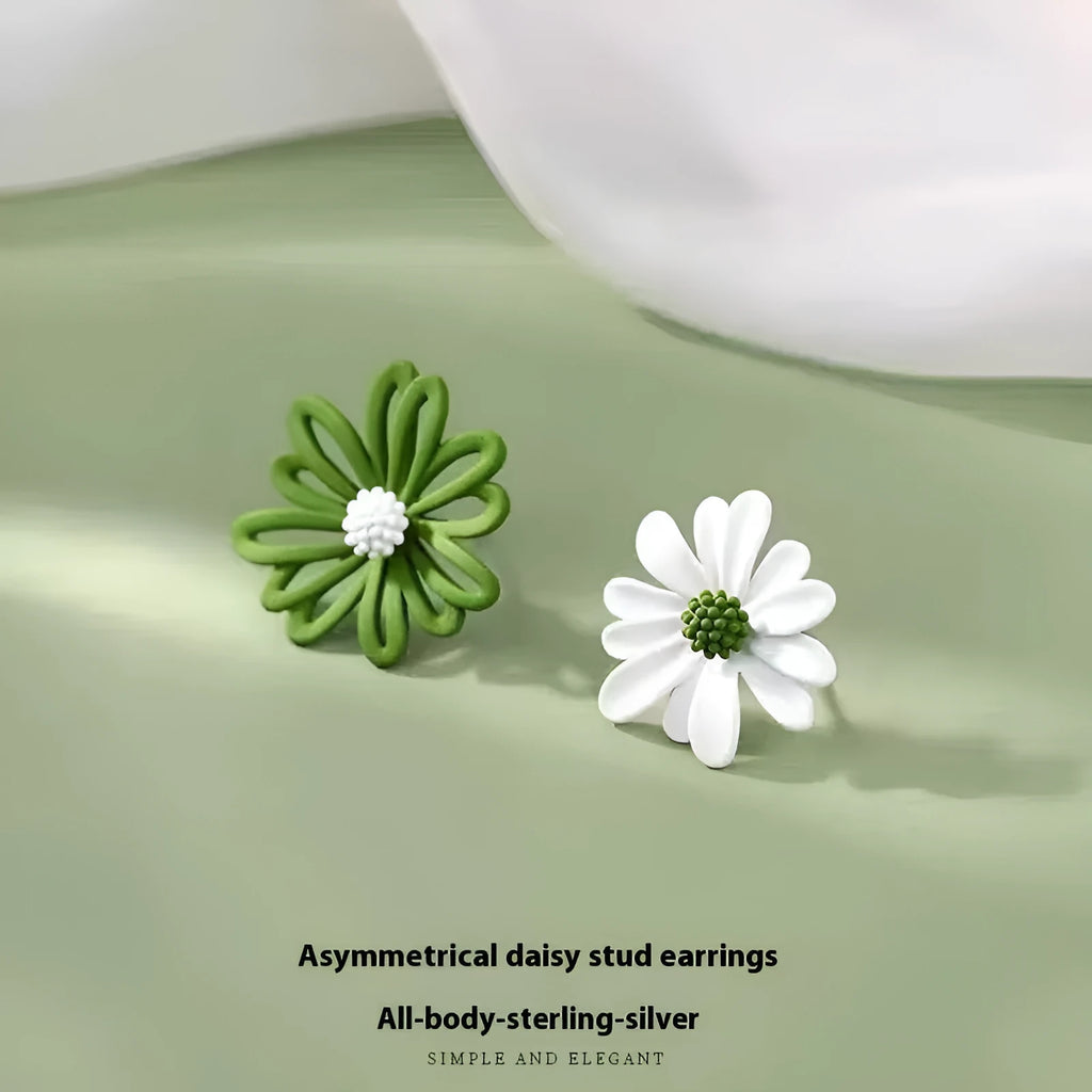 Cartoon-style flower stud earrings in blue-orange, white-green, or yellow-white two-tone colour combinations