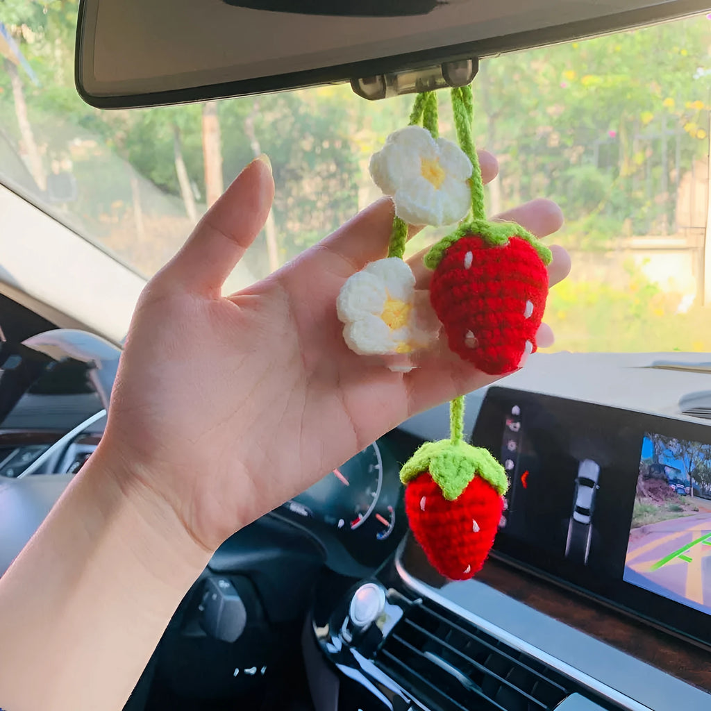 Handmade strawberry weaving pendant for car decoration with cotton and hemp hook knitting