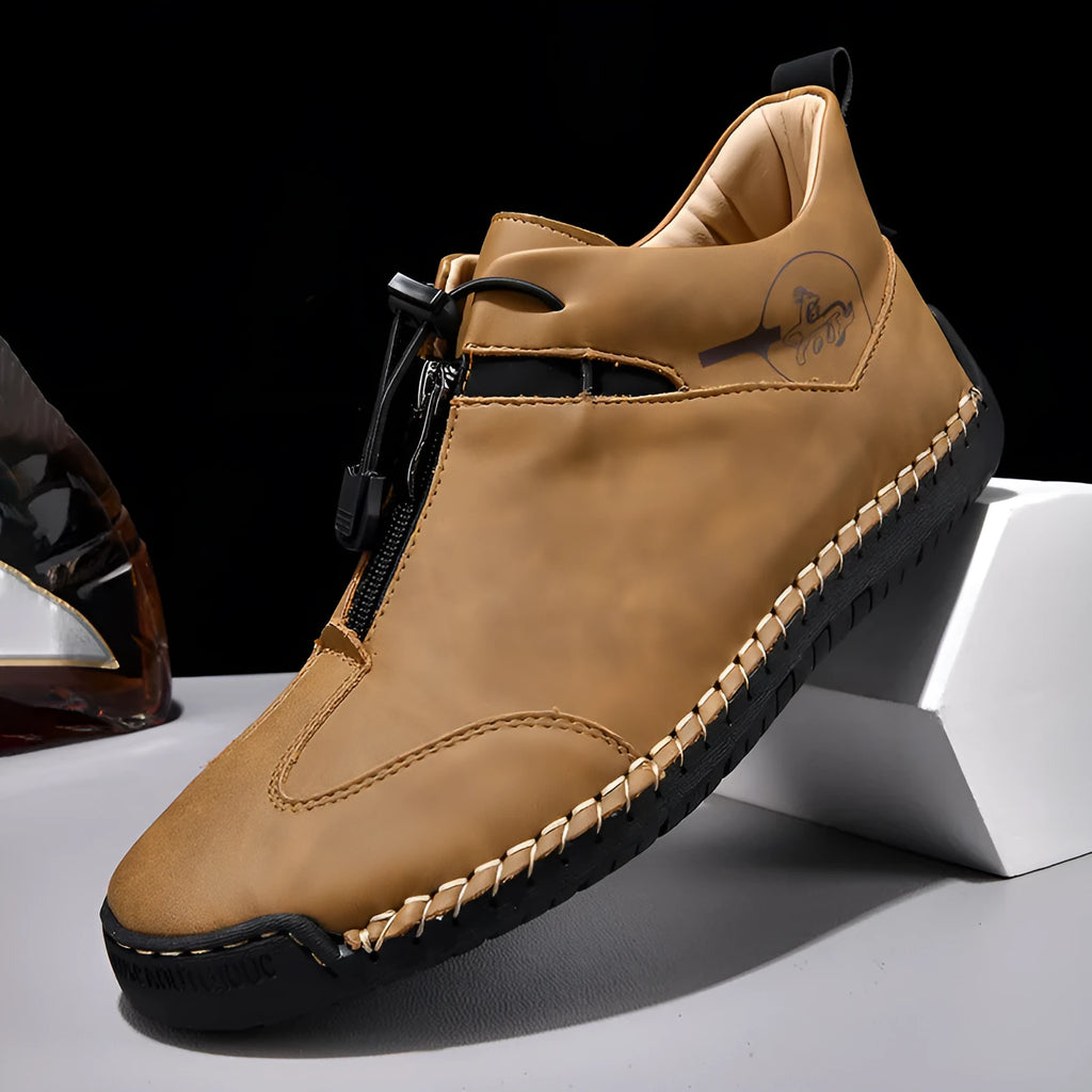 Men's casual leather shoes with round toe and 3-5cm mid-heel in black, blue, green, or khaki
