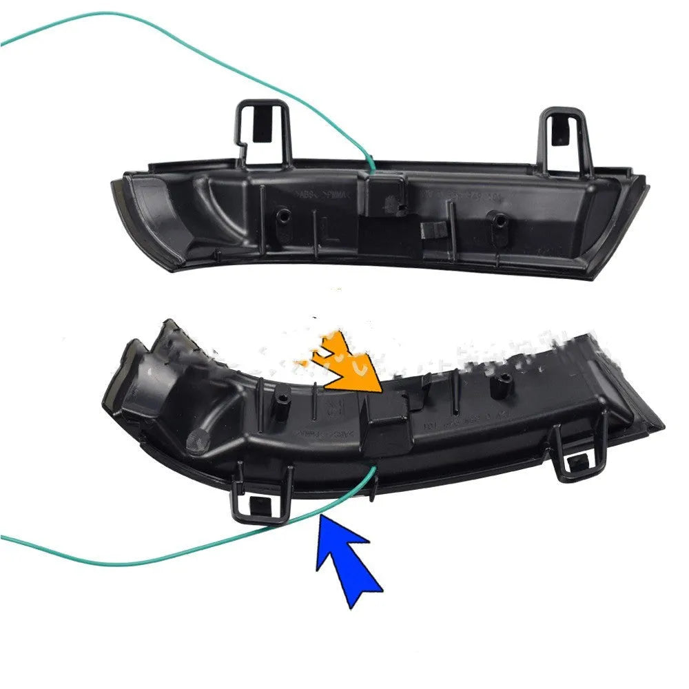 Volkswagen Golf 5 sequential flow turn signal light with yellow LEDs in ABS housing