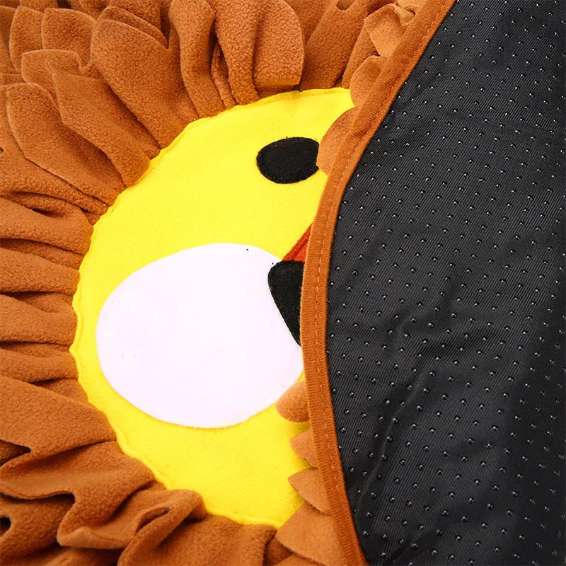 Brown Lion Sniffing Pad blanket with textured Yizhiwen fabric for dogs and cats to forage for food.