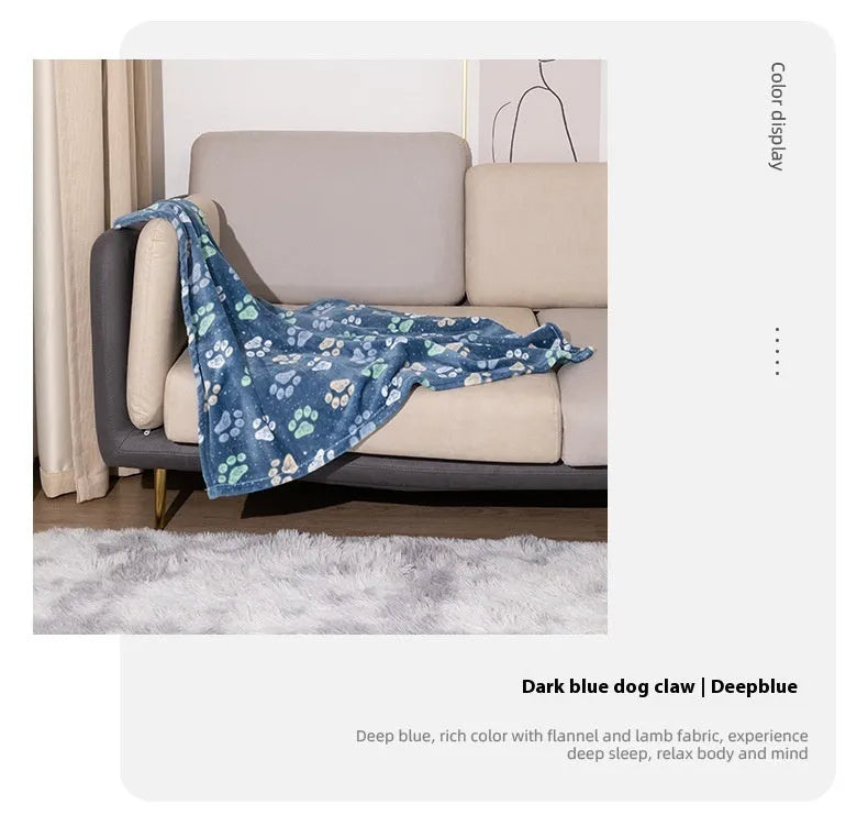 Polyester pet blanket with cartoon dog pattern in blue dog or dog's paw designs