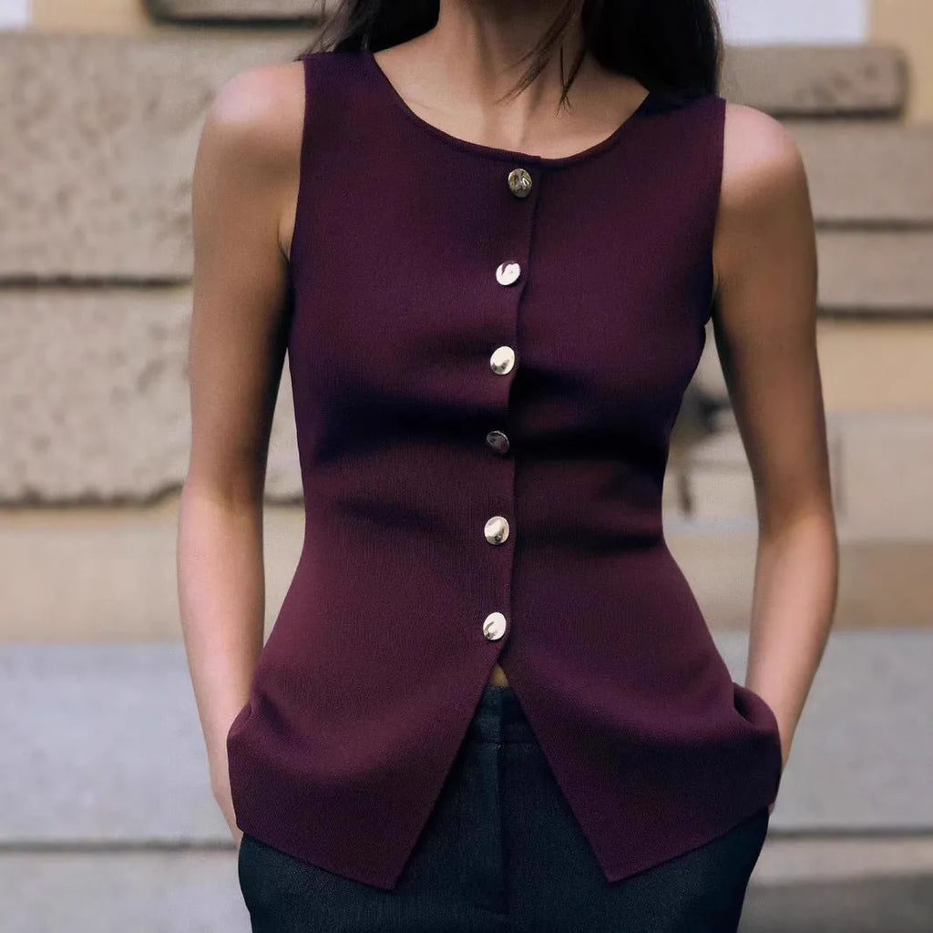 Women's dark red sweater vest with gold buttons and 3D pattern, sleeveless cardigan style