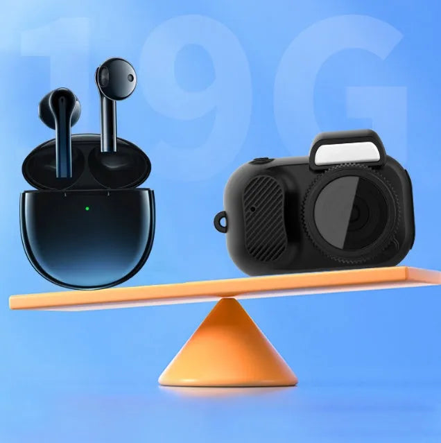 Black Y3000 HD outdoor sports camera with small display screen, shown with a memory card.