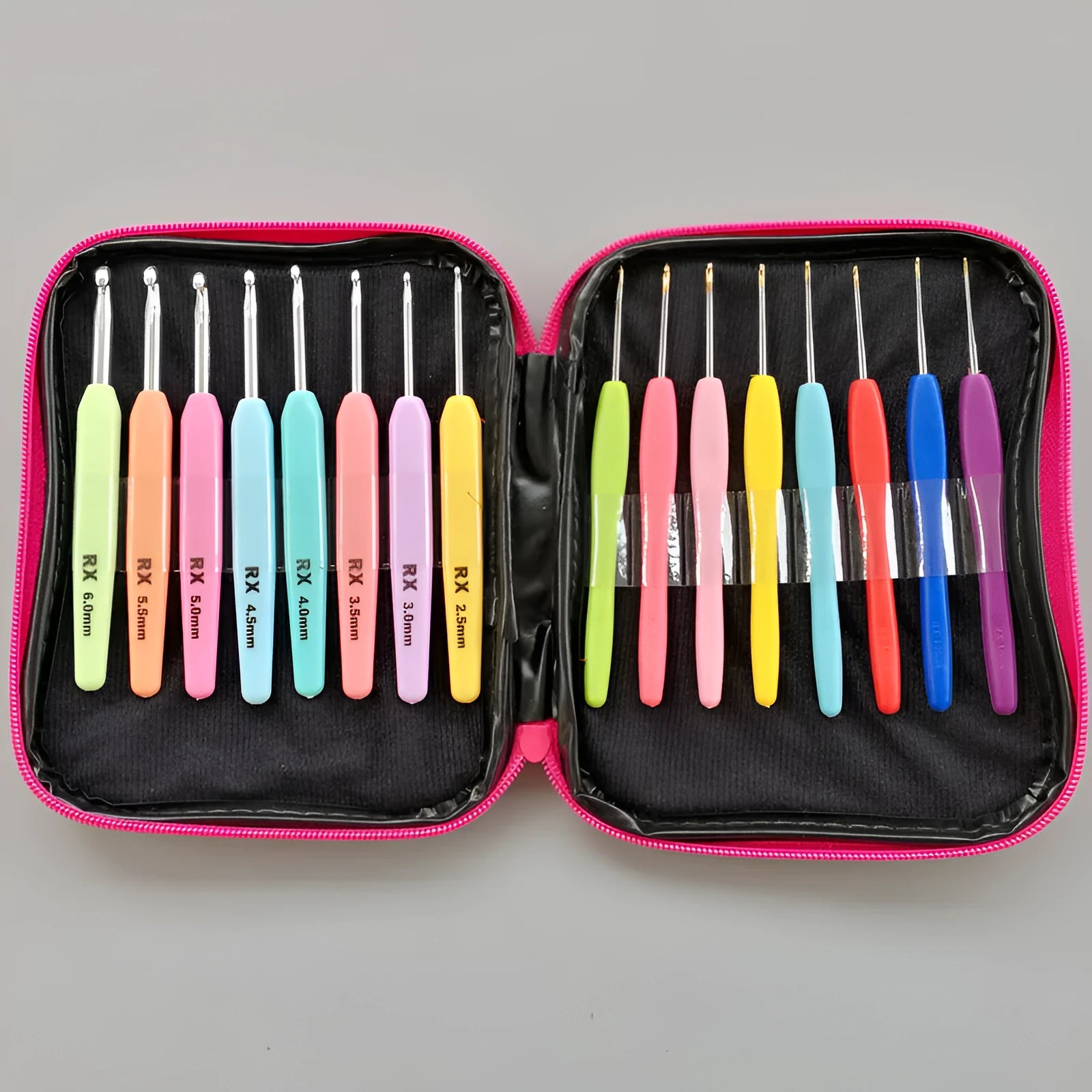 Complete 16-piece crochet hook set with thick ABS handles and soft handles in aluminium and iron oxide sizes