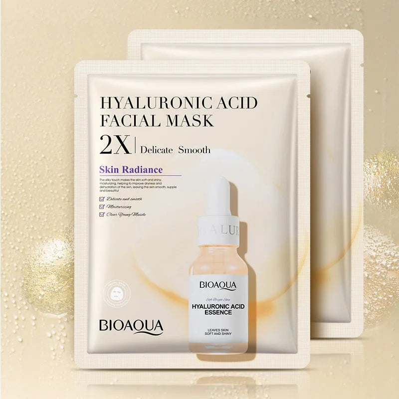 Single-use collagen and hyaluronic acid facial sheet mask with 30g gel serum.