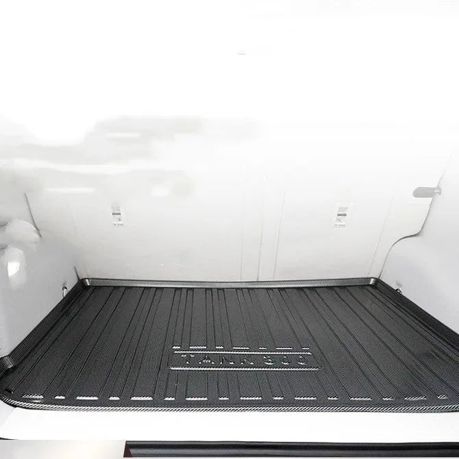 Black carbon fibre pattern TPE car trunk protection mat for vehicle cargo area
