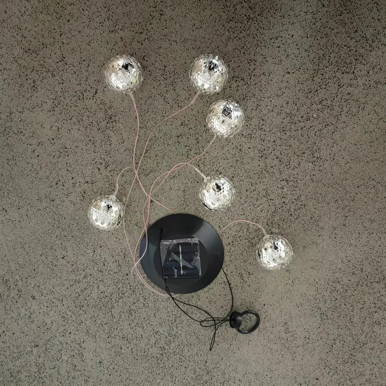 Solar wind chime LED landscape garden lamp with APS resin plastic, Morocco golden ball design, black shell 6 lights