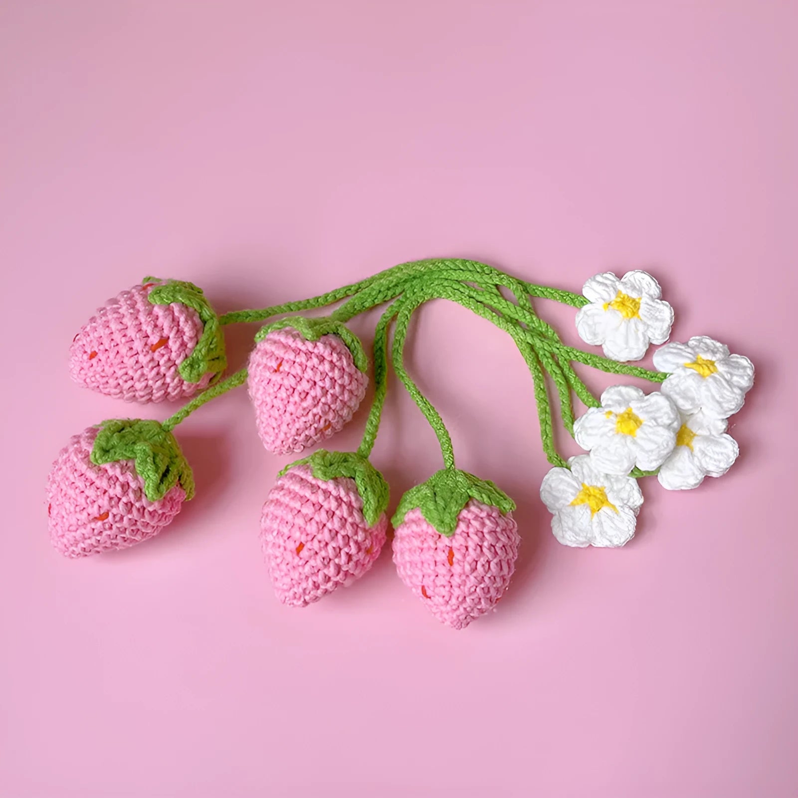 Wool crochet strawberry pendant necklace with knitted wool construction measuring 35cm