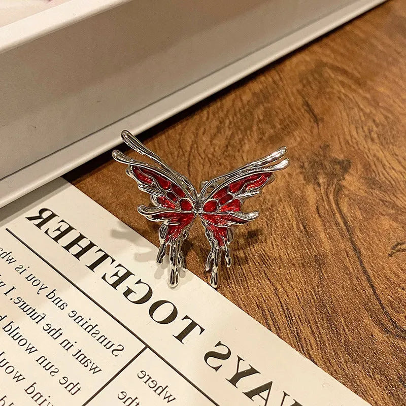 Copper butterfly women's ring with Chinese style design and open loop construction