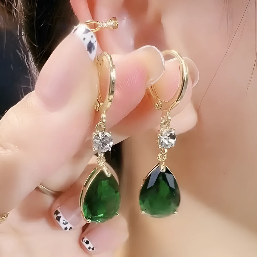 Emerald green geometric teardrop alloy earrings with clip-on back fittings