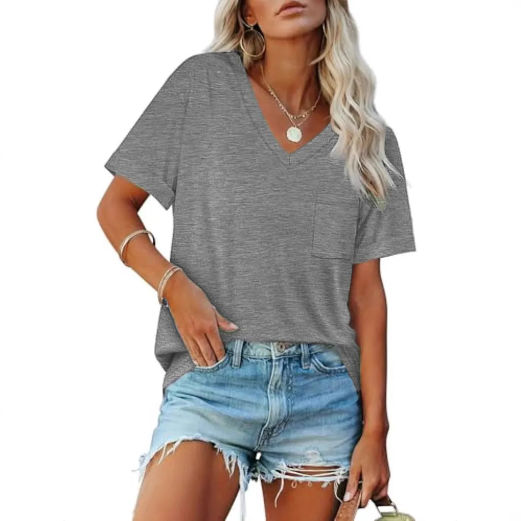Grey loose V-neck short sleeve T-shirt with chest pocket in Japanese Korean casual style