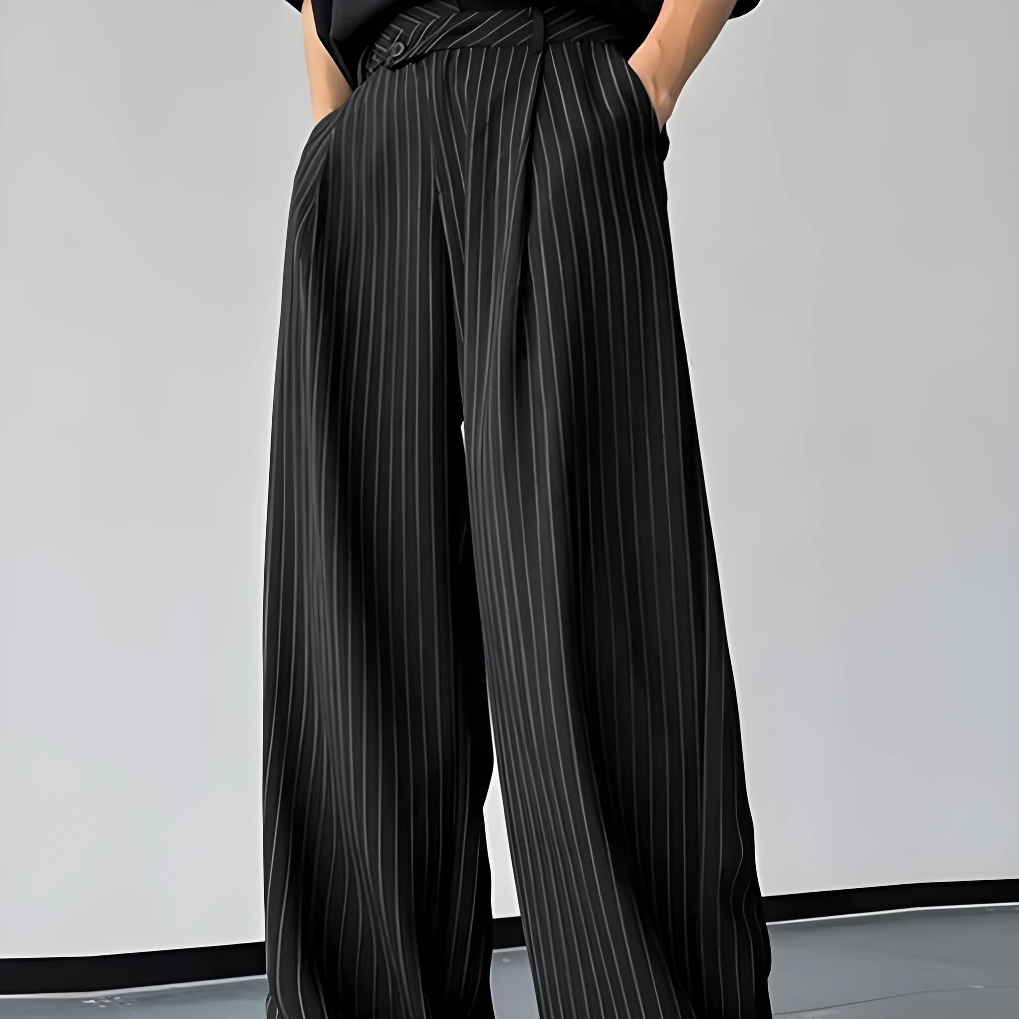 Men's black vertical striped pleated casual trousers with high elasticity waistband