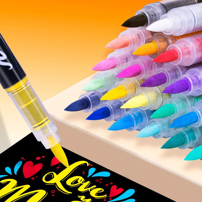 Set of straight liquid acrylic marker pens for art and graffiti in various colours
