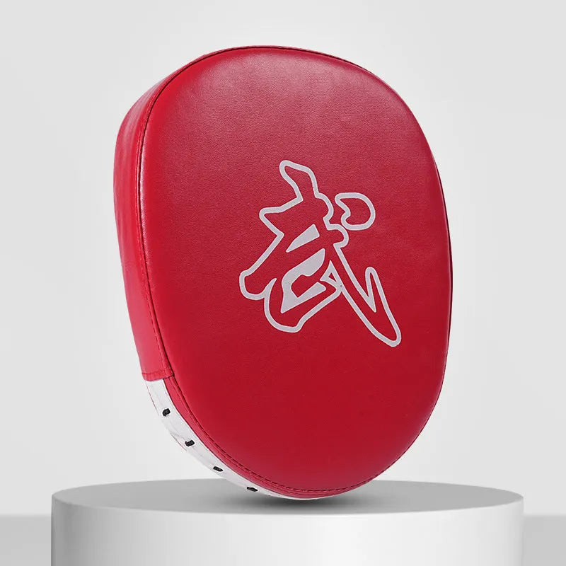Curved boxing training mitts for Muay Thai and Sanda with multiple colour options