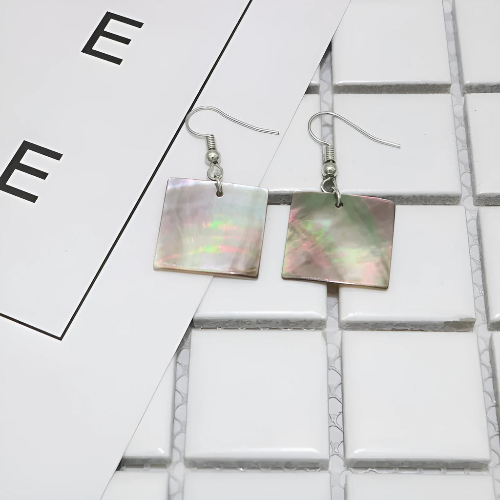 Geometric shell earrings in retro style with rectangular shell or square panther colour options