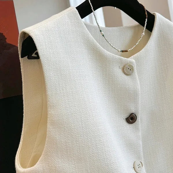 Women's round neck sleeveless bandage vest in polyester fabric for office wear