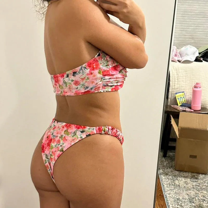 Colourful floral print polyester bikini set with lace details and backless design