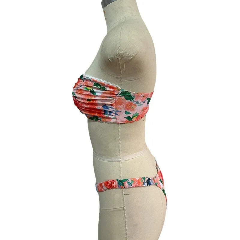 Colourful floral print polyester bikini set with lace details and backless design