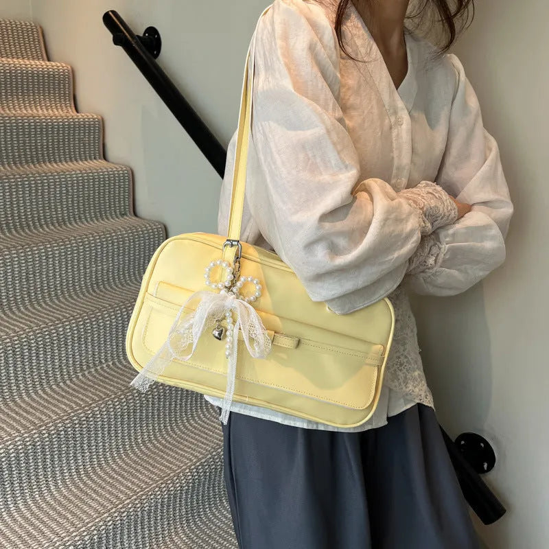 Horizontal square single-shoulder flap bag in PU leather with mobile phone compartment