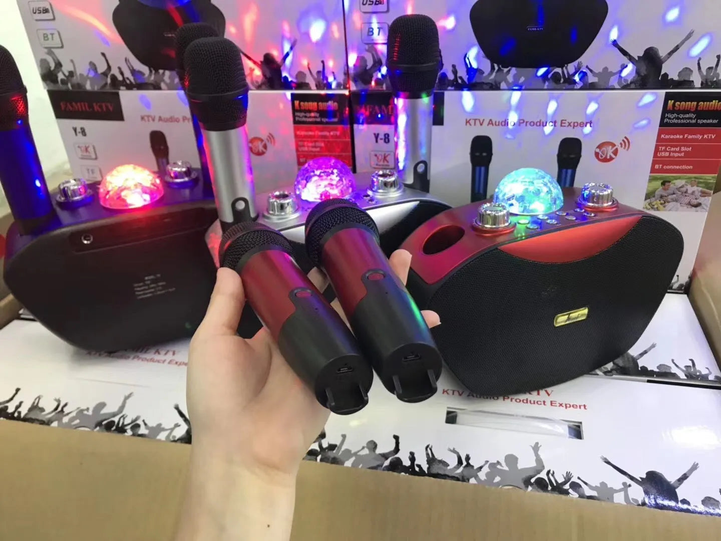 Y-8 family KTV karaoke microphone in black with built-in speaker and USB port