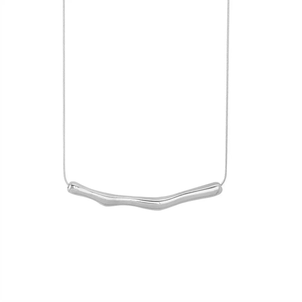 Women's titanium steel necklace with irregular pleated design in gold or steel electroplated finish